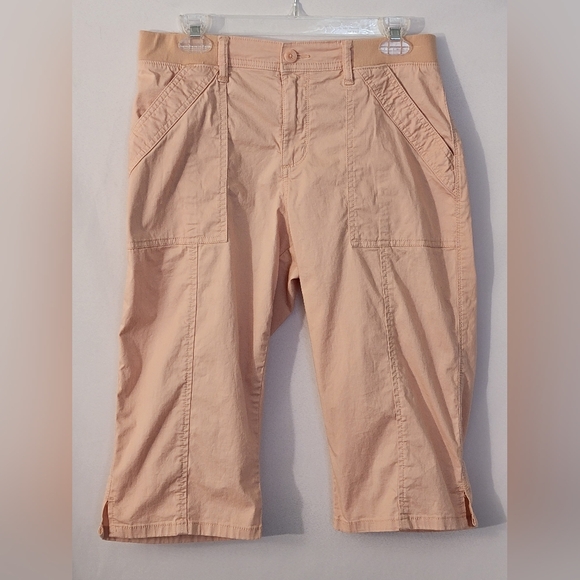 Lee Pants - Lee Relaxed Fit Mid Rise Capris Size 6M